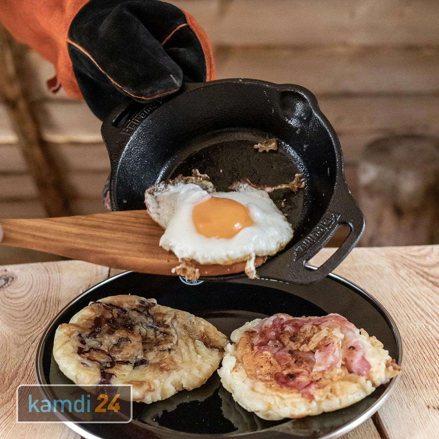 Petromax Feuerpfanne Fp15h Mit Zwei Henkeln 3 Petromax Feuerpfanne Fp15h Mit Zwei Henkeln – Bild 3